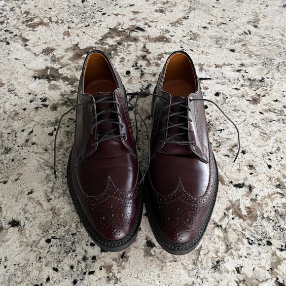 Allen Edmonds MacNeil Wingtip Oxfords Size 10b Only Worn Once! main image 7